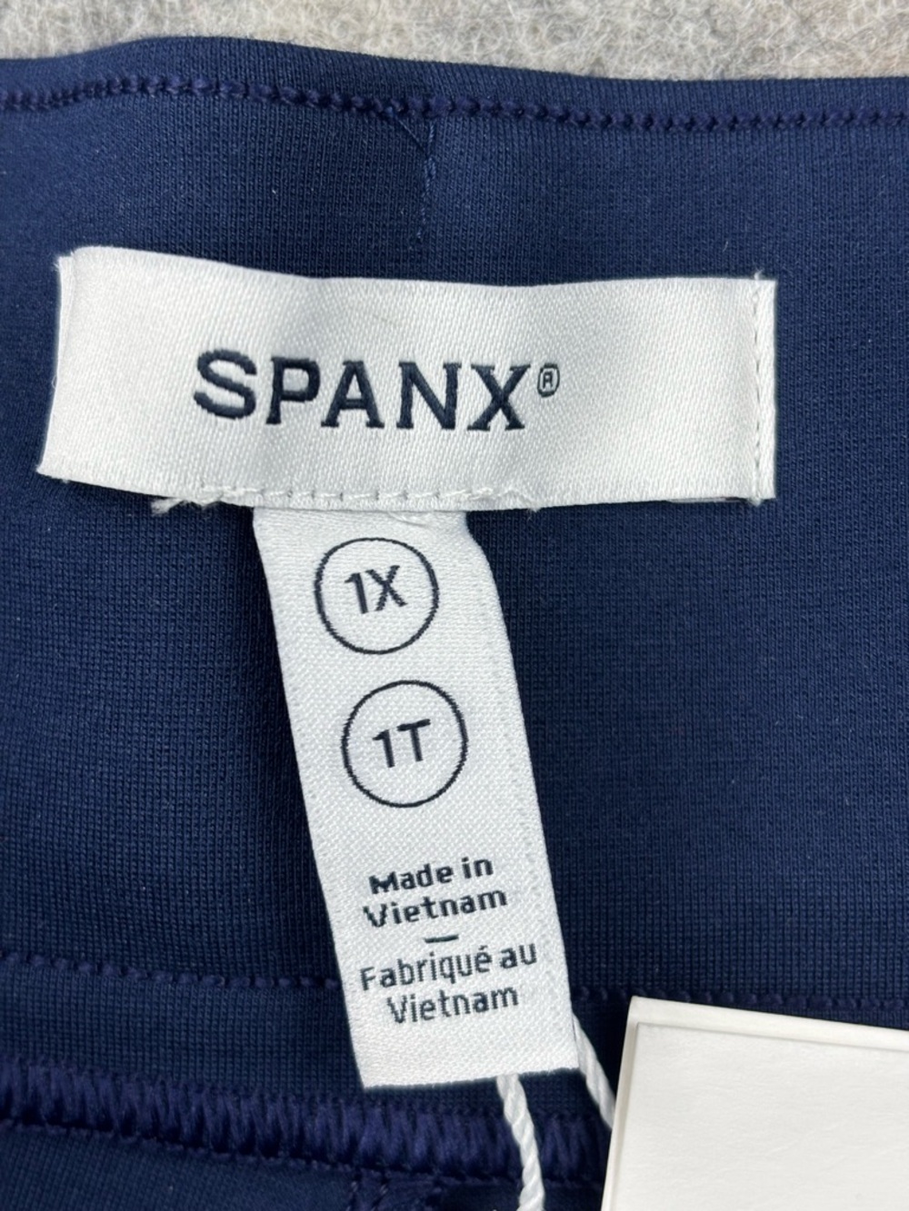 Spanx | SuperSmooth PerfectFit Ponte Flare | Navy | Women’s Size 1x | NWT - Picture 6 of 13